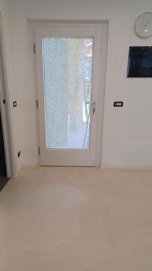 Ferienwohnung Residenza Il Gelsomino Cantello Exterior foto